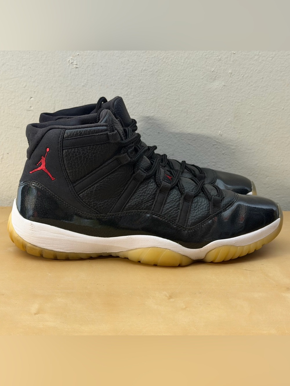 Nike Air Jordan 11 Retro '72-10' Sneakers 378037-002 Men's Size 13 Shoes